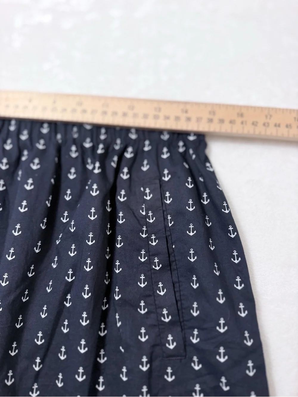 Classic J.Crew navy blue women’s medium skirt